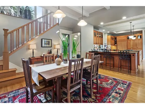 1803 S Riverdale Road Portland OR 97219