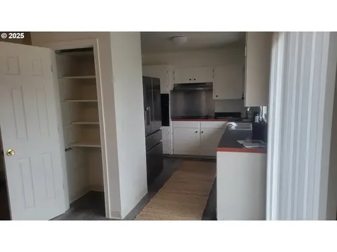 32953 SE Darrow Road Estacada OR 97023