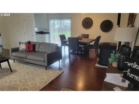 32953 SE Darrow Road Estacada OR 97023