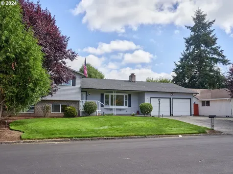 10111 NW 17th Avenue Vancouver WA 98685
