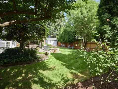 10111 NW 17th Avenue Vancouver WA 98685