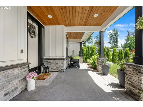 6695 SW Alfred Street Portland OR 97223