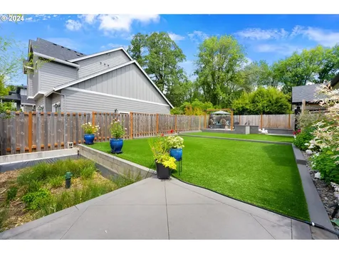 6695 SW Alfred Street Portland OR 97223