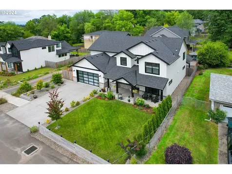 6695 SW Alfred Street Portland OR 97223