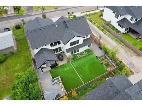 6695 SW Alfred Street Portland OR 97223