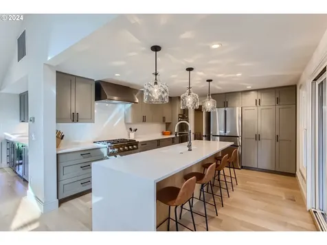 8150 Sw 89th Avenue Portland OR 97223