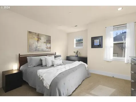 10266 Sw Taylor Street Portland OR 97225