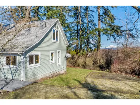3225 Thomsen Road Hood River OR 97031