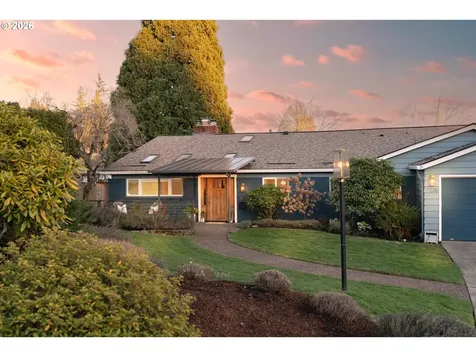 7238 SW 13th Avenue Portland OR 97219