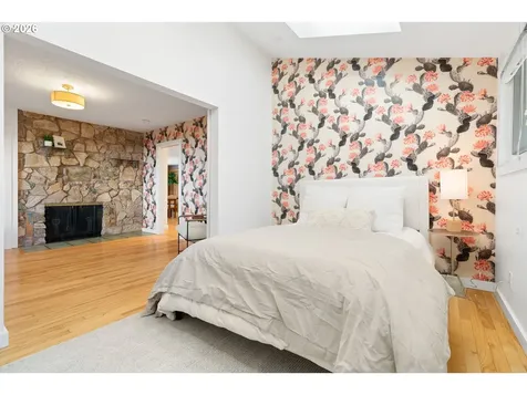 7238 SW 13th Avenue Portland OR 97219