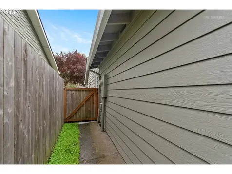 12780 SW Camellia Street Beaverton OR 97005