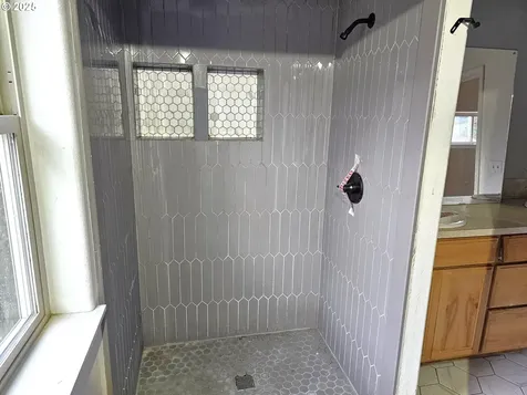 111 NE 149th Place Portland OR 97230