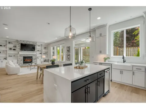11723 NW Sadie Street Portland OR 97229