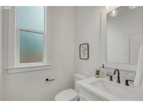 11723 NW Sadie Street Portland OR 97229