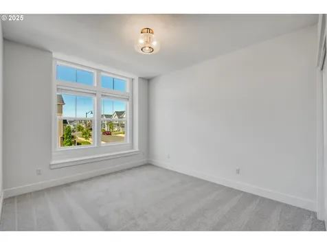 11723 NW Sadie Street Portland OR 97229