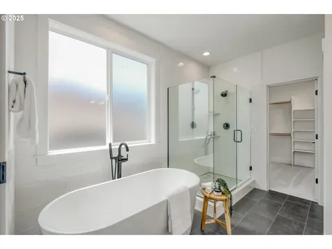 11723 NW Sadie Street Portland OR 97229
