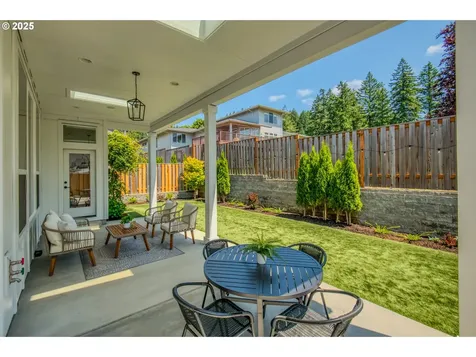11723 NW Sadie Street Portland OR 97229