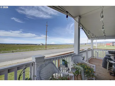 1913 Jaxon Street Goldendale WA 98620
