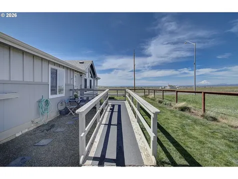 1913 Jaxon Street Goldendale WA 98620