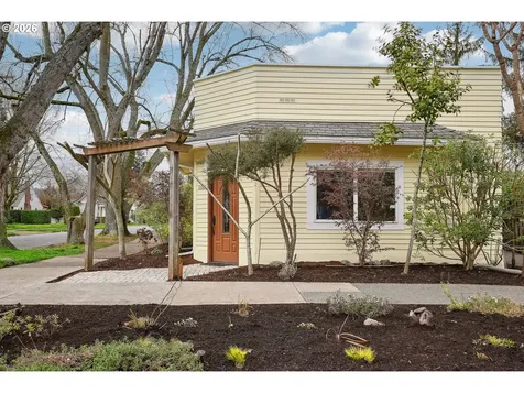 6001 N Delaware Avenue Portland OR 97217
