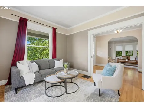 3425 S Corbett Avenue Portland OR 97239