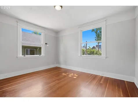 3425 S Corbett Avenue Portland OR 97239