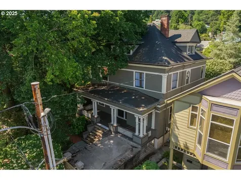 3425 S Corbett Avenue Portland OR 97239