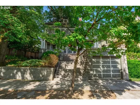 3425 S Corbett Avenue Portland OR 97239