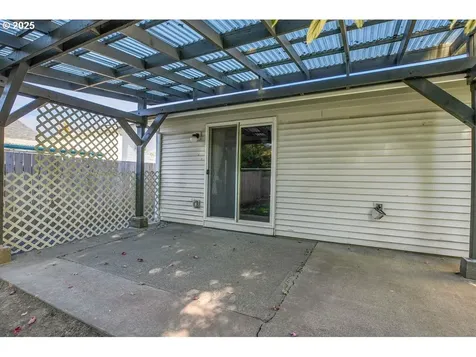2010 Bonnie Lane Forest Grove OR 97116