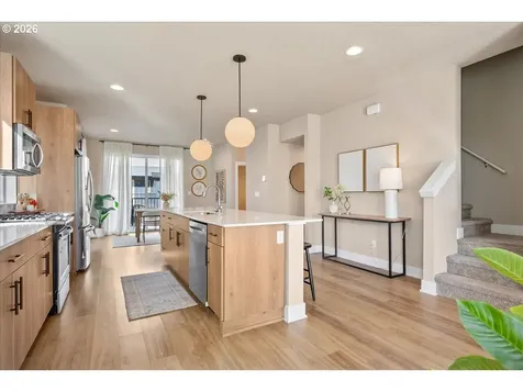 17137 SW Woodpecker Lane Beaverton OR 97007