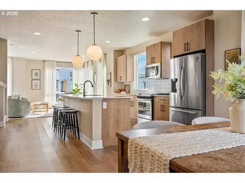 17137 SW Woodpecker Lane Beaverton OR 97007