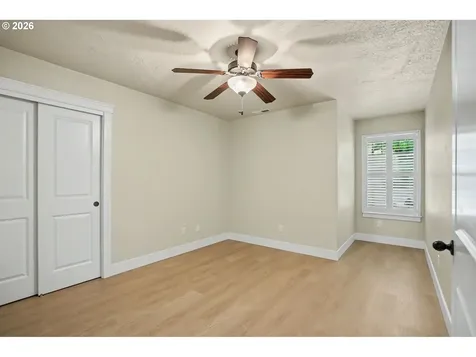 2545 Equestrian Loop S Salem OR 97302