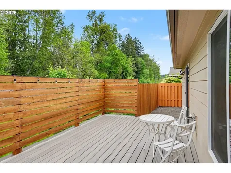 2545 Equestrian Loop S Salem OR 97302