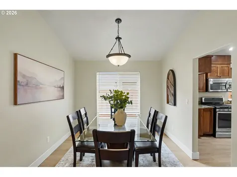 2545 Equestrian Loop S Salem OR 97302