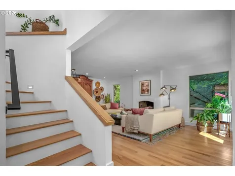 1373 SW Westwood Drive Portland OR 97239