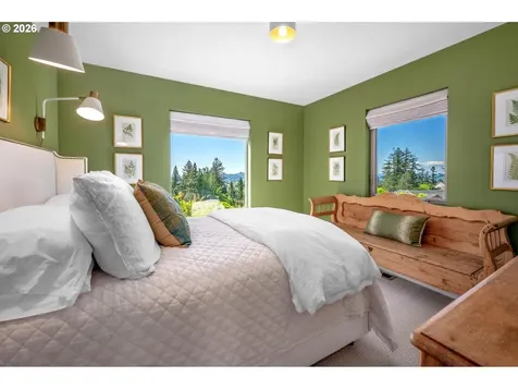 1373 SW Westwood Drive Portland OR 97239