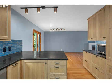 6022 SE Carlton Street Portland OR 97206