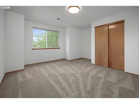 6022 SE Carlton Street Portland OR 97206