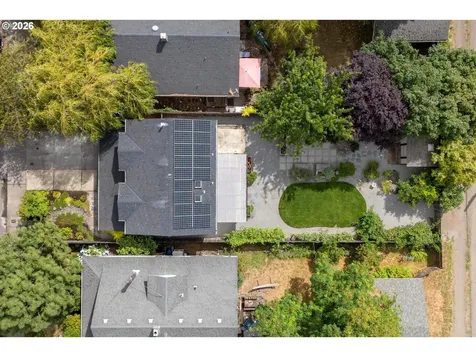 6022 SE Carlton Street Portland OR 97206