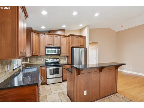 14283 SE Territory Drive Clackamas OR 97015