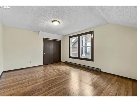 6305 SE 19th Avenue Portland OR 97202