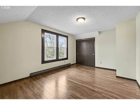 6305 SE 19th Avenue Portland OR 97202