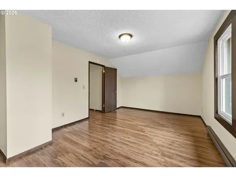 6305 SE 19th Avenue Portland OR 97202