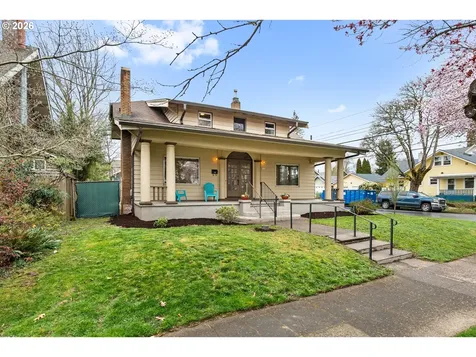 6305 SE 19th Avenue Portland OR 97202