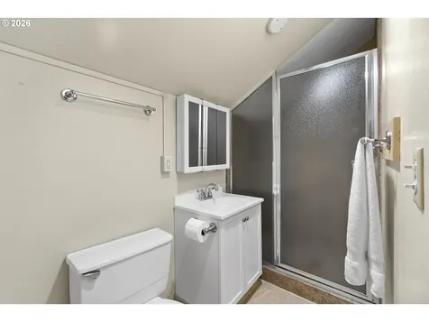 6305 SE 19th Avenue Portland OR 97202