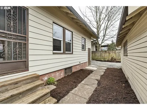 6305 SE 19th Avenue Portland OR 97202