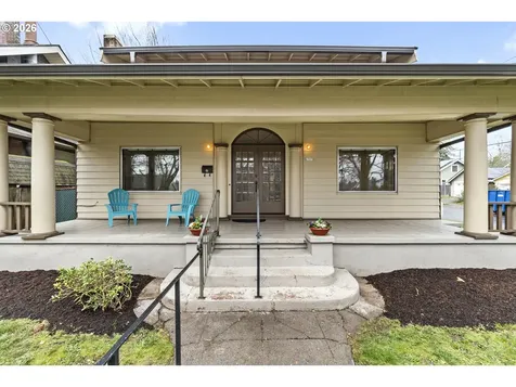 6305 SE 19th Avenue Portland OR 97202