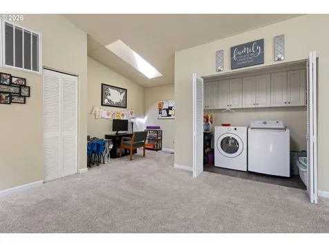 1293 Starveout Creek Road Azalea OR 97410