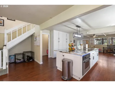 1293 Starveout Creek Road Azalea OR 97410