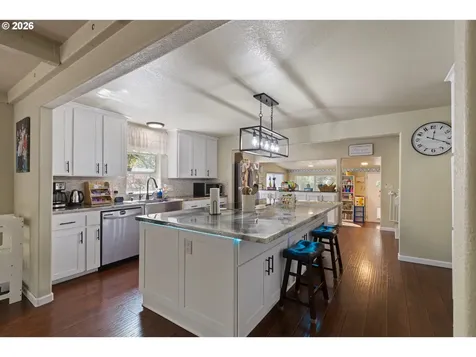 1293 Starveout Creek Road Azalea OR 97410